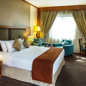 https://summit-hotel.dubaihotelsoffers.com