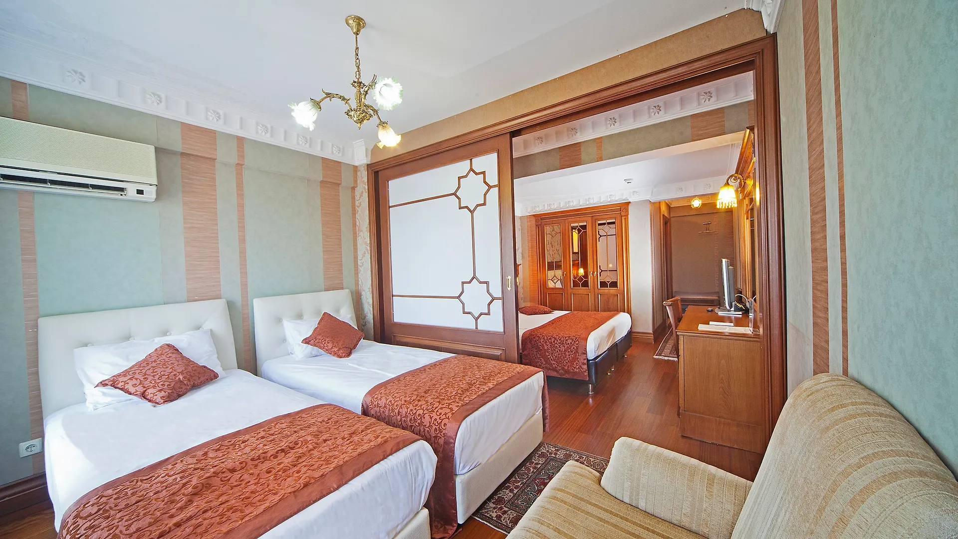 ****  Hotel Sumengen Istanbul Turkey