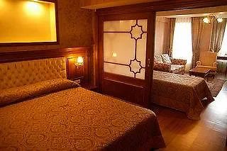 ****  Hotel Sumengen Istanbul Turkey